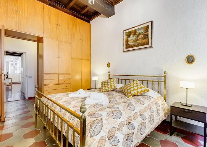 Spanish Steps Spacious Apartment *